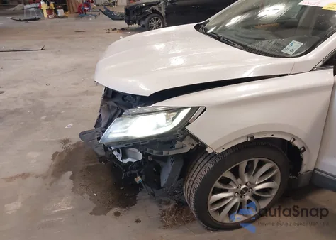 2015 Lincoln Mkc z USA, uszkodzony, nr VIN 5LMCJ1A99FUJ12707